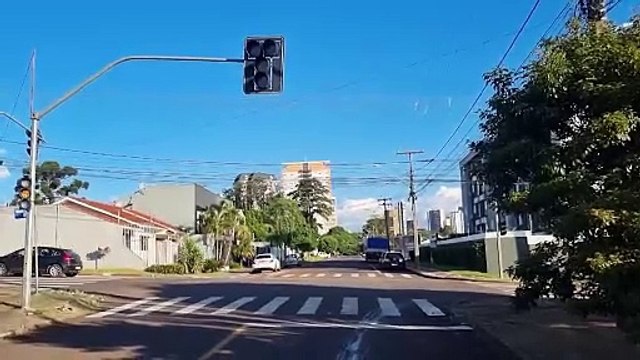 Semáforos na Rua Manaus, no Country, apresentam problemas