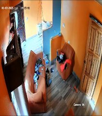 Hombres se hacen pasar por policías para entrar a las casa