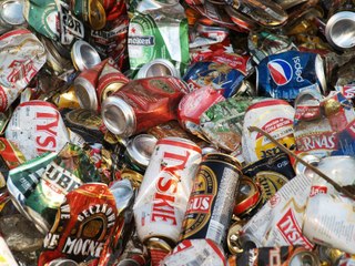 Recicladores encuentran en el Carnaval una oportunidad de negocio