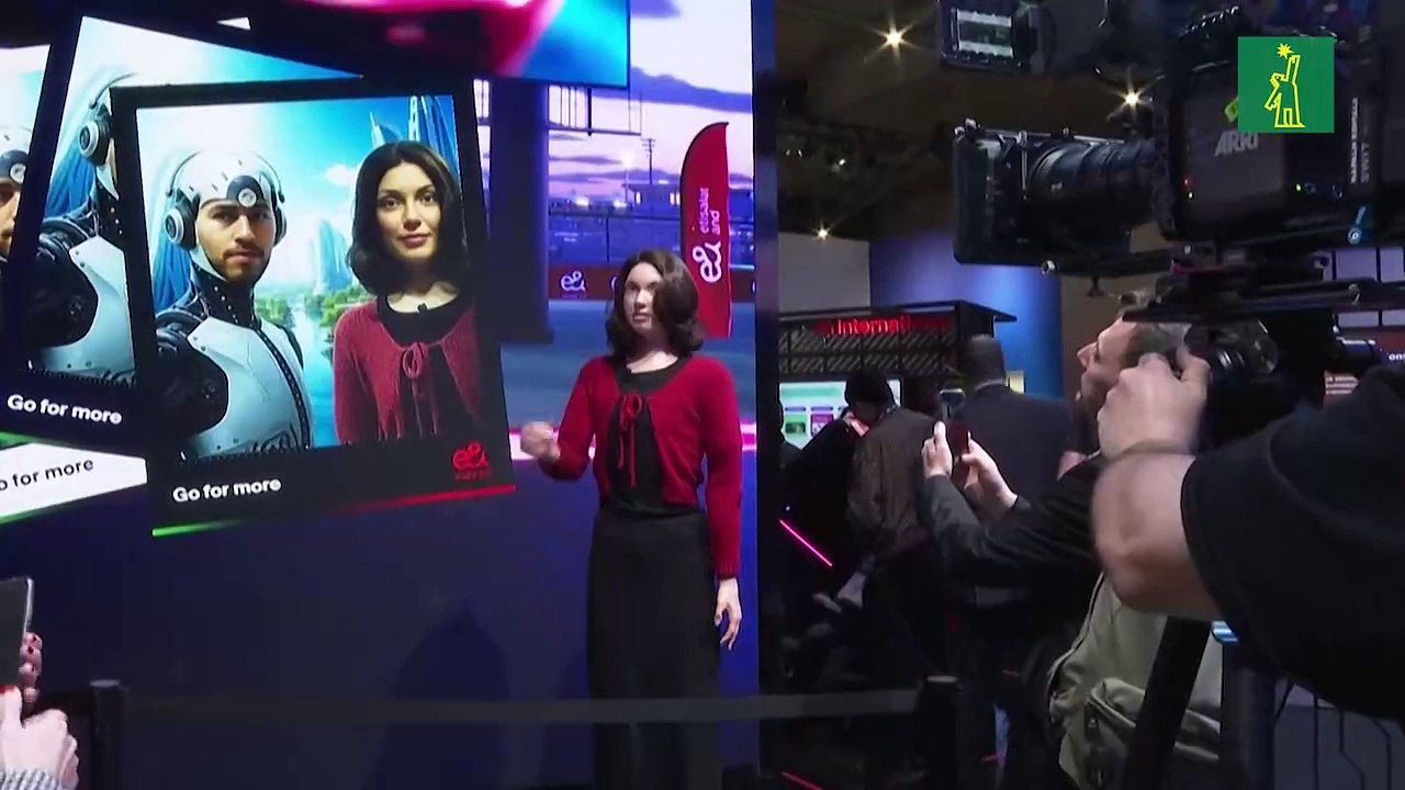 Del teléfono camaleón al robot hiperrealista, las novedades destacadas del MWC