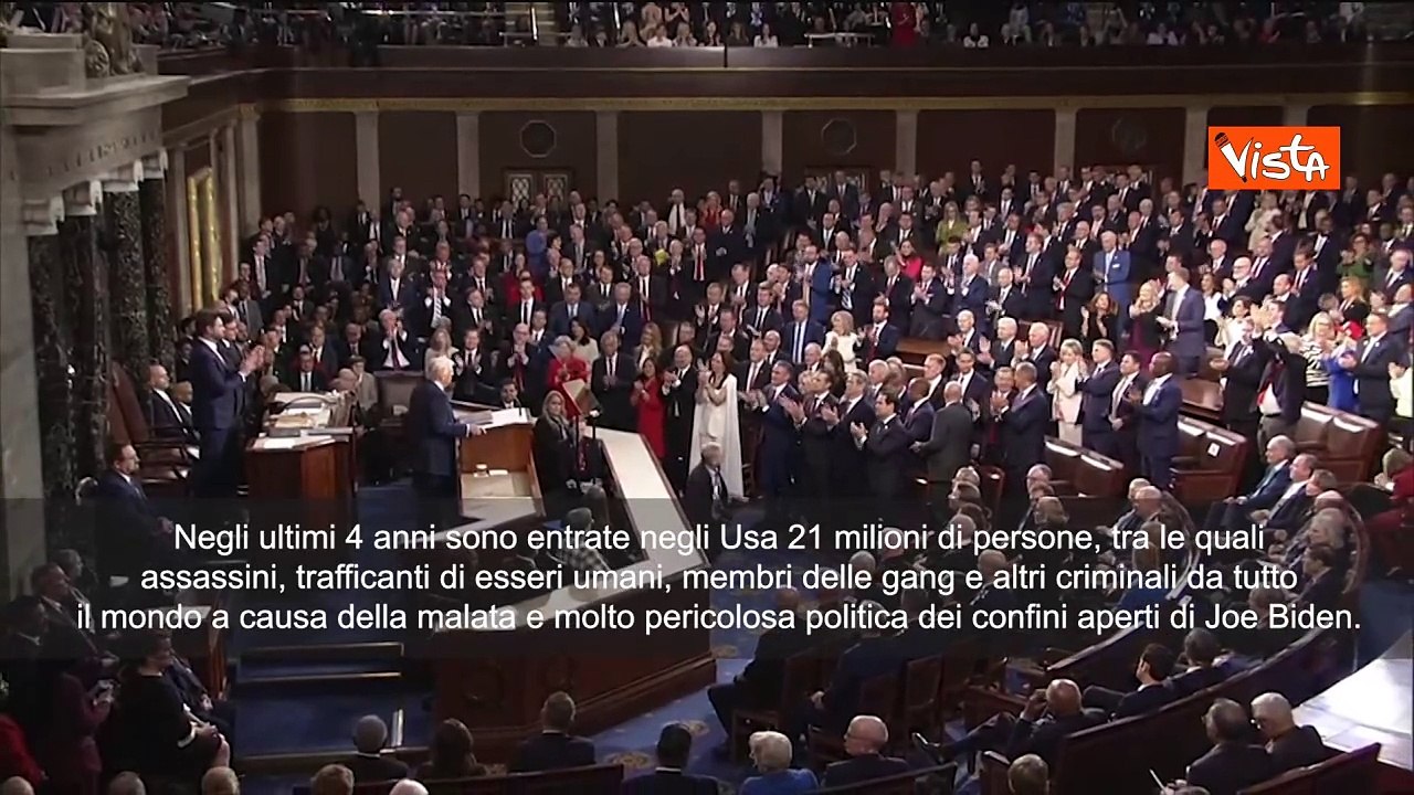 Trump: "21 milioni di illegali entrati in 4 anni con confini aperti di Biden"