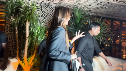 Shilpa Shetty का Dinner Outing पर दिखा शानदार अंदाज़