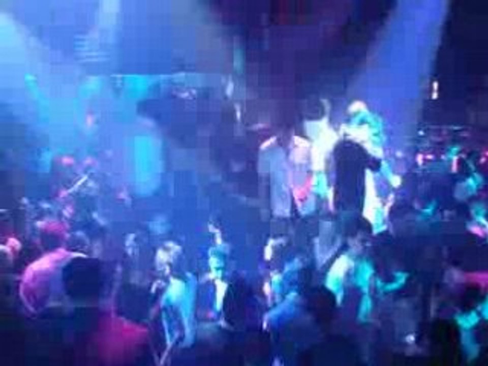 Queen Club Paris Florent Tee Dan Marciano 3 Mai 2008 BIP