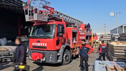 Erzincan'da alüminyum fabrikasında çıkan yangın söndürüldü