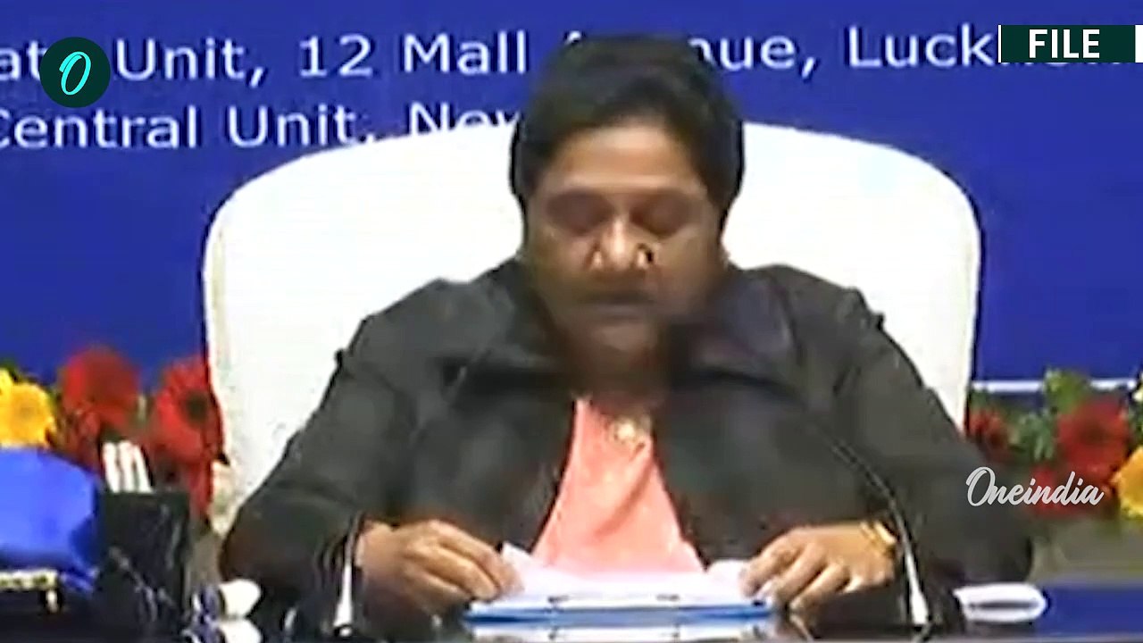 Akash Anand ने दिखाए बागी तेवर! Mayawati ने भतीजे को BSP से निकाला बाहर | RPI | वनइंडिया हिंदी