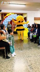 Bee mascot failed