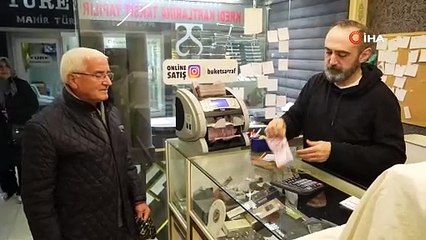 Yaşasın iyi insanlar ölmemiş: Kuyumcunun 100 bin TL fazla ödediği parayı iade etti