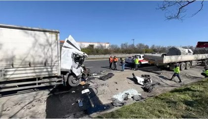 Tekirdağ’da kamyon, park halindeki TIR’a çarptı: İki araç arasında sıkışan şoför hayatını kaybetti