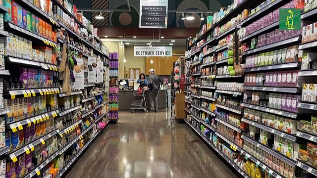 La guerra comercial desatada por los aranceles decididos por el presidente Donald Trump a algunos de sus principales socios comerciales se profundiza con la entrada en vigor de los impuestos este martes, y las retaliaciones anunciadas por China, Canadá y