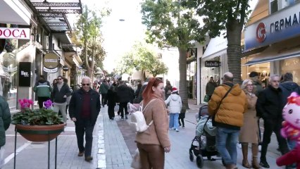 Υποτονική η αγοραστική κίνηση στα εμπορικά καταστήματα της Λαμίας