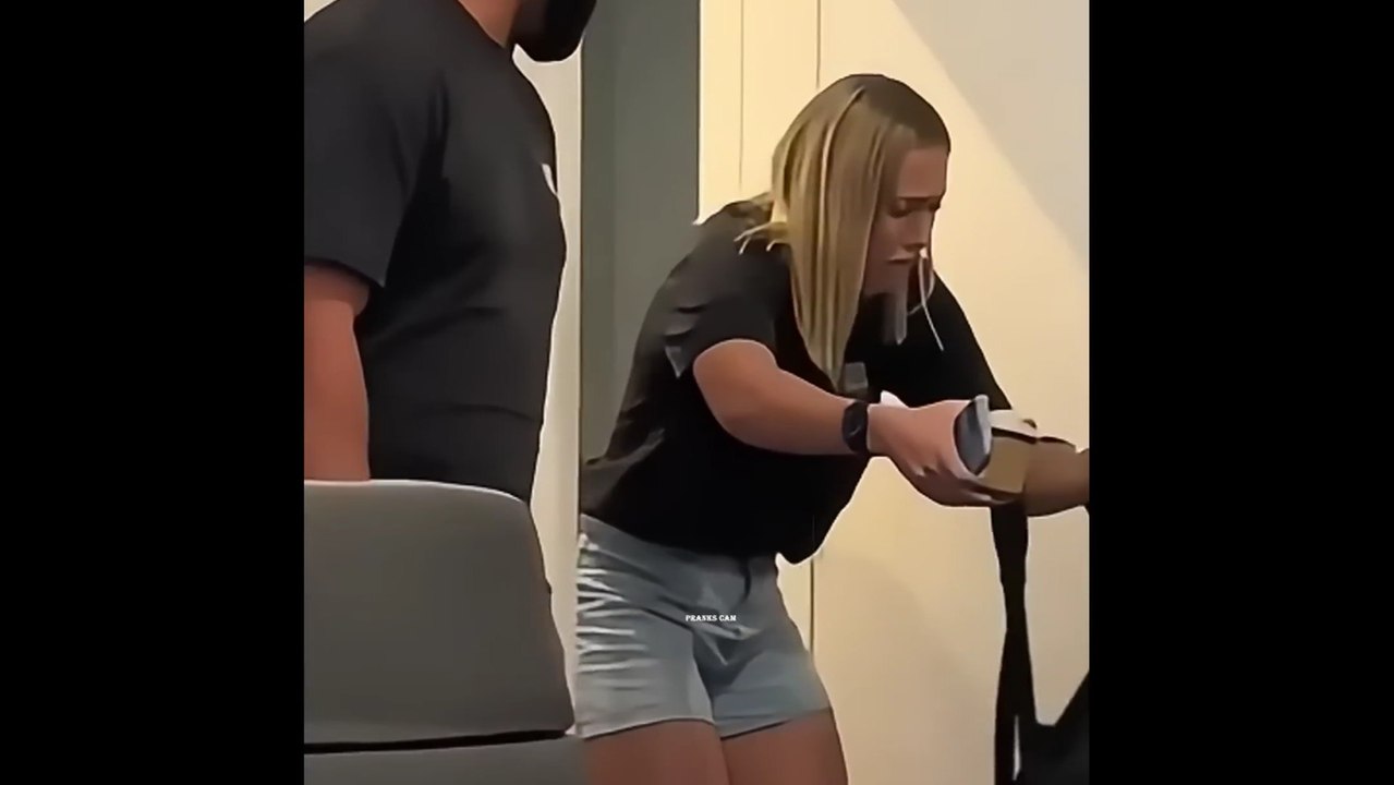 Scare Cam Pranks 2024 - Funny Scare Prank -  Funny Videos TikTok -  Jump Scare - Funny Compilation -Funny Fail