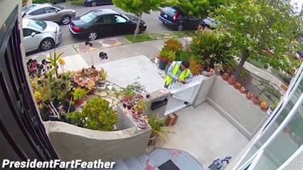 SHE DIDN'T KNOW SHE'S BEING RECORDED