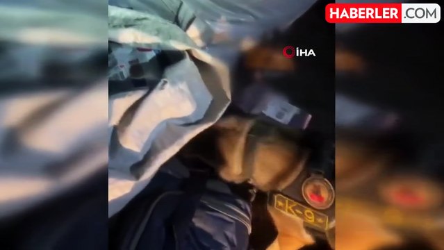 Hakkari'de Kargo Kolisinde 13 Kilo Metamfetamin Ele Geçirildi