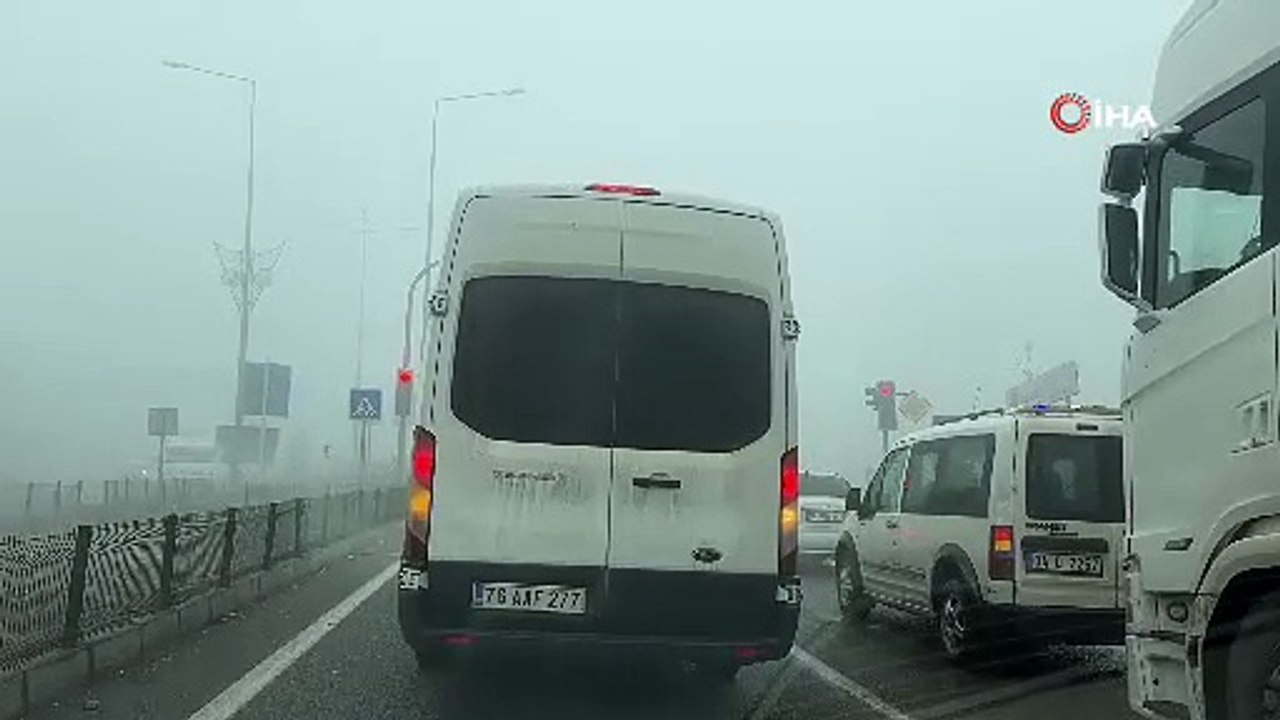 Sis şehri sardı! Iğdır’da görüş mesafesi düştü