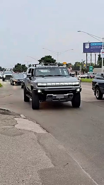 GMC Hummer EV Crabwalk Drive By Woodward Dream Cruise 2025
