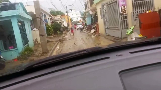 Lluvias provocan inundaciones en comunidades de Montellano en Puerto Plata