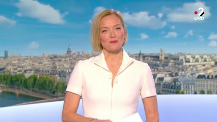 Maya Lauqué sur France 2 en 4K UHD (23/12/2024)