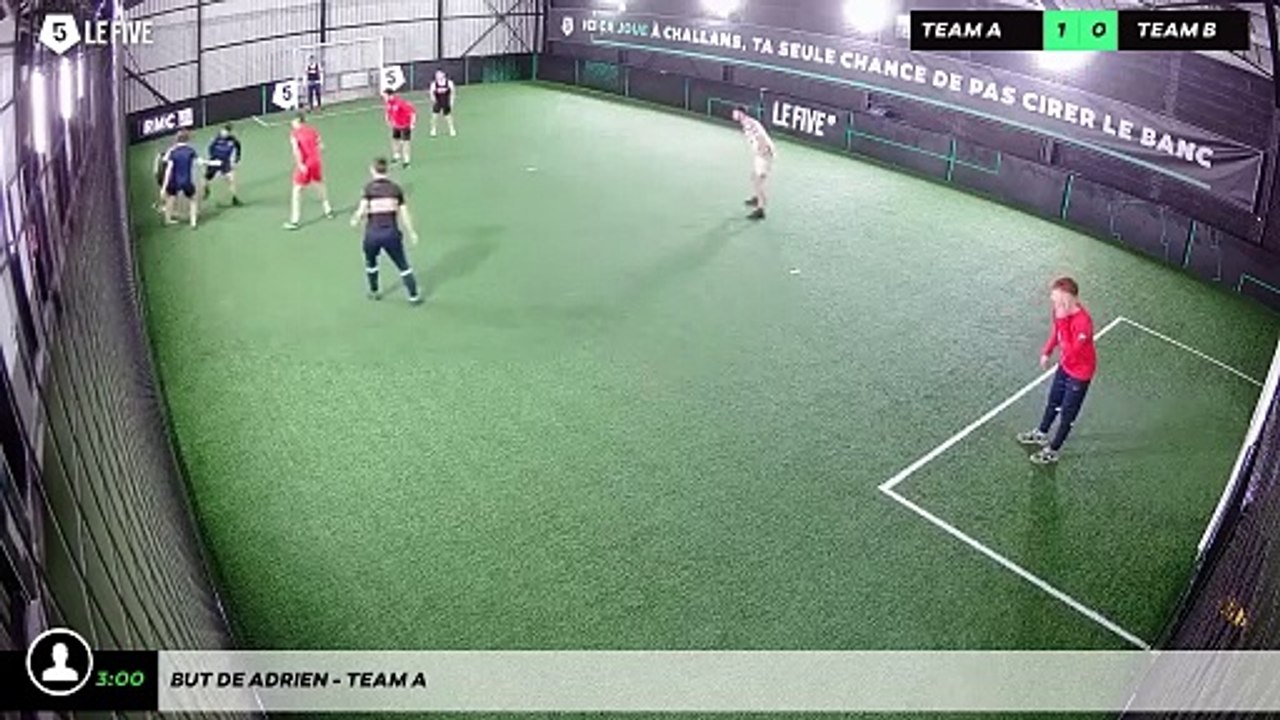 But de Adrien - Team A