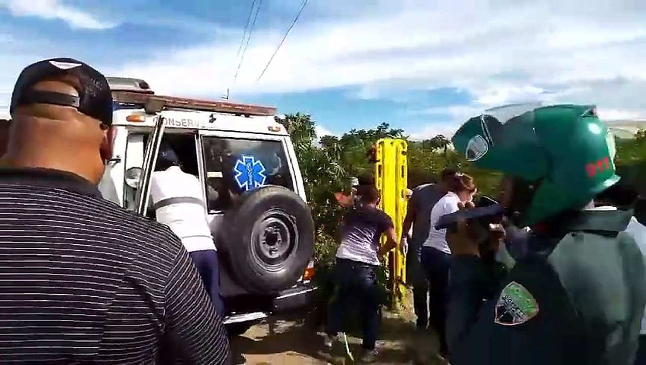 Accidente de tránsito involucra a vehículo de la DGM: un fallecido y varios heridos