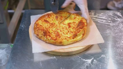 Ultimate Homemade Pizza_ A Savory Trail