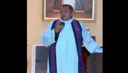 Natural de Bonito de Santa Fé, padre viraliza ao criticar ‘troca’ de Jesus por Papai Noel no Natal