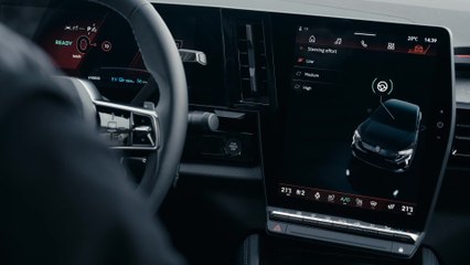 Renault Rafale E-Tech 4X4 300 in New Summit Blue satin Infotainment System