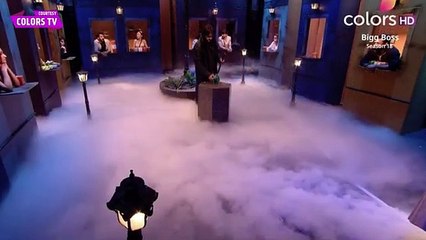 Bigg Boss 18 LIVE: Karan Ne Diya Eisha Ko Wake UP Call, Chum Kashish Ne Ki Vivian Ki Insult