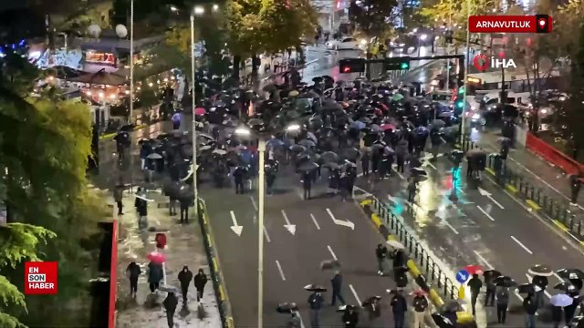 Arnavutluk’ta muhalefetten hükümete karşı protesto