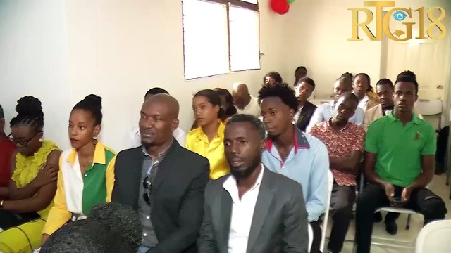 Òganizasyon Koze Jèn yo inogire nouvo lokal yo nan Delmas 33 epi drese bilan travay yo.