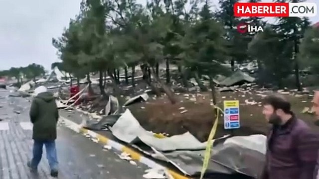 Balıkesir'de patlama sonrası olay yerinden ilk görüntüler