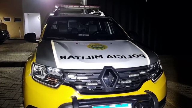 Mulher que revidou agressões do marido com facada é levada à delegacia