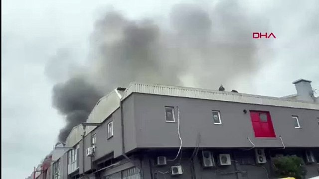 İstanbul - Bahçelievler'de sanayi sitesinde iş yeri yangını - 1