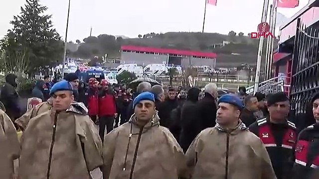 Patlayıcı üretilen fabrikada patlama; 12 ölü, 3 yaralı