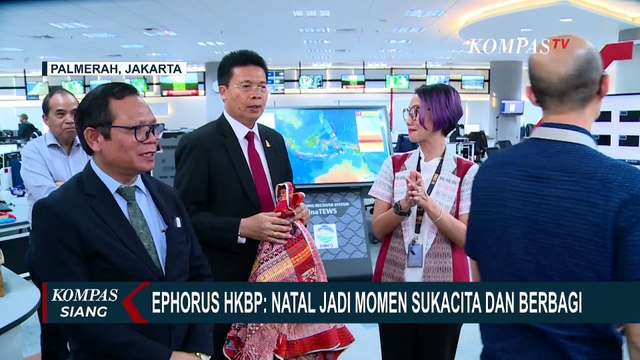 EphorusHKBP Pendeta Victor Tinambunan Berkunjung ke Kompas Gramedia Group