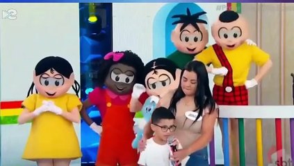 No SBT, criança agradece a Globo por prêmio na frente de Patrícia Abravanel: "Rapaz..."