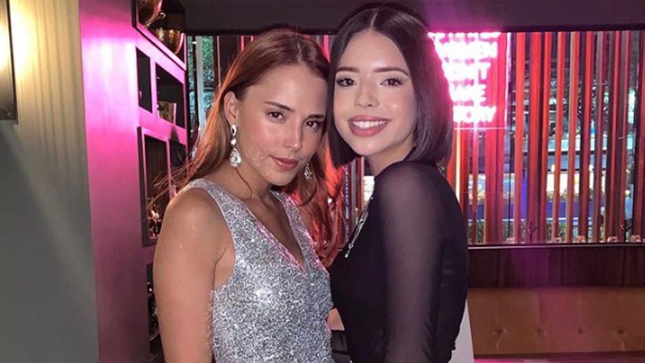 Ángela Aguilar "explota" contra reportero que la confunde con su prima, Majo Aguilar