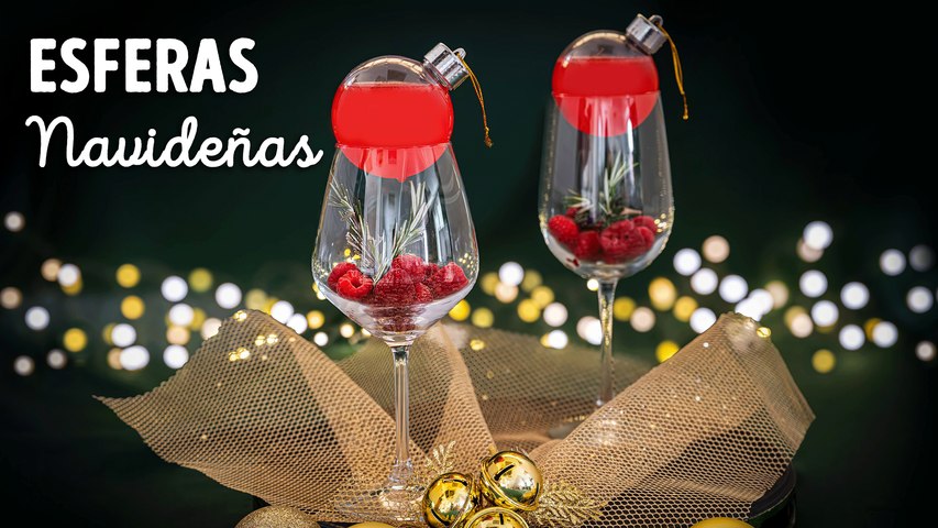 Receta de bebidas preparadas en esferas navideñas