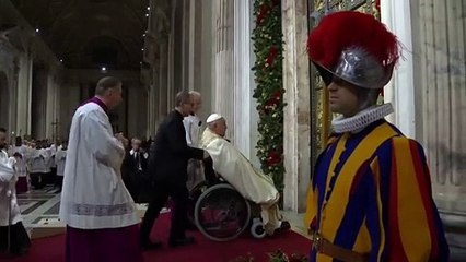 Papa abre a ‘Porta Santa’ da Basílica de São Pedro para lançar ano do Jubileu