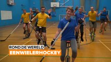 Rond de wereld: Eenwielerhockey is alles wat je ervan verwacht
