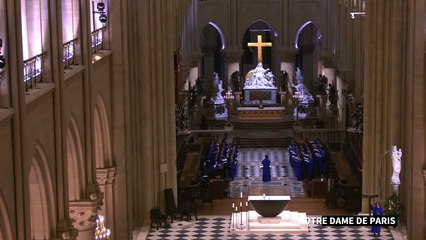 Notre Dame holds first Christmas midnight mass since reopening