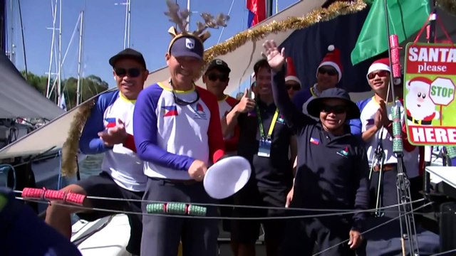 Santa Claus visits Sydney to Hobart yacht crews at Marina in Sydney