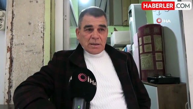 Suriyeliler Hatay'da Eşyalarını Satıp Ülkelerine Dönüyor