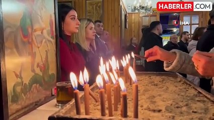 İskenderun'da Noel Ayini Coşkusu