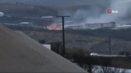 Fabrikadaki yangın komşu mahalleden görüntülendi