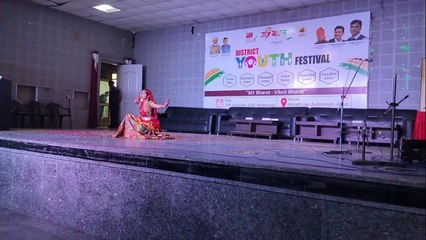 जिला युवा महोत्सव कार्यक्रम