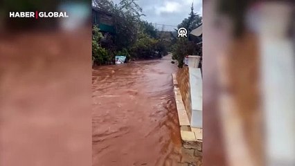 Turistik Kekova'da su baskını meydana geldi