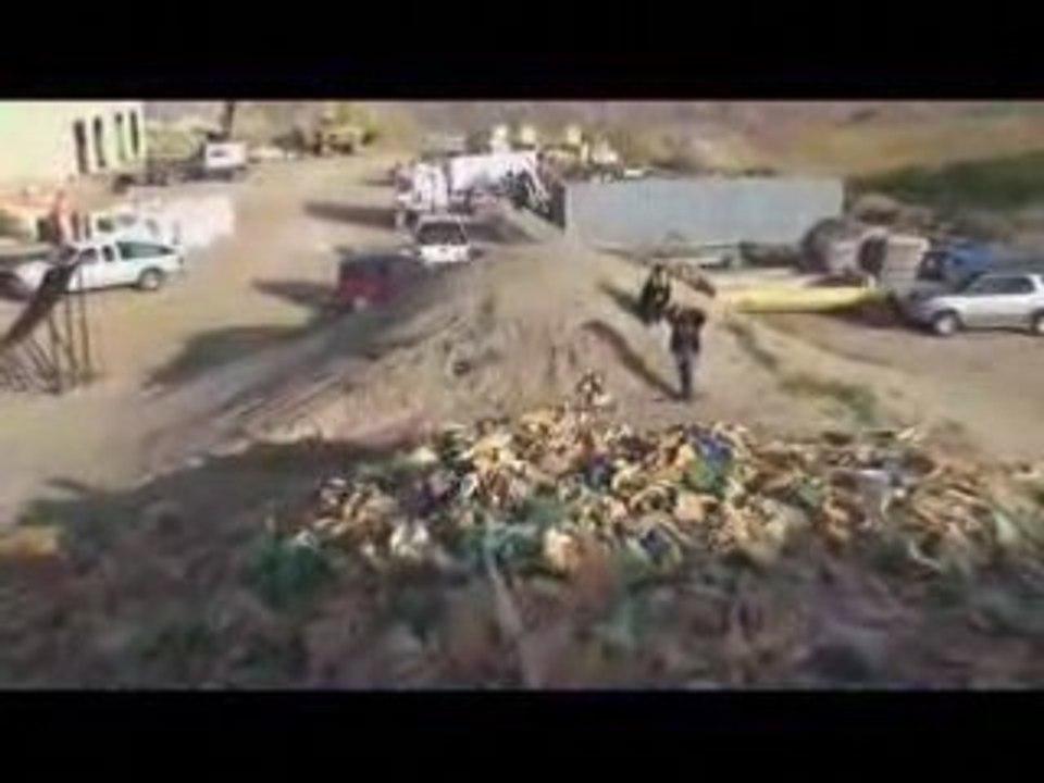 backflip sur une moto cross a voir!!