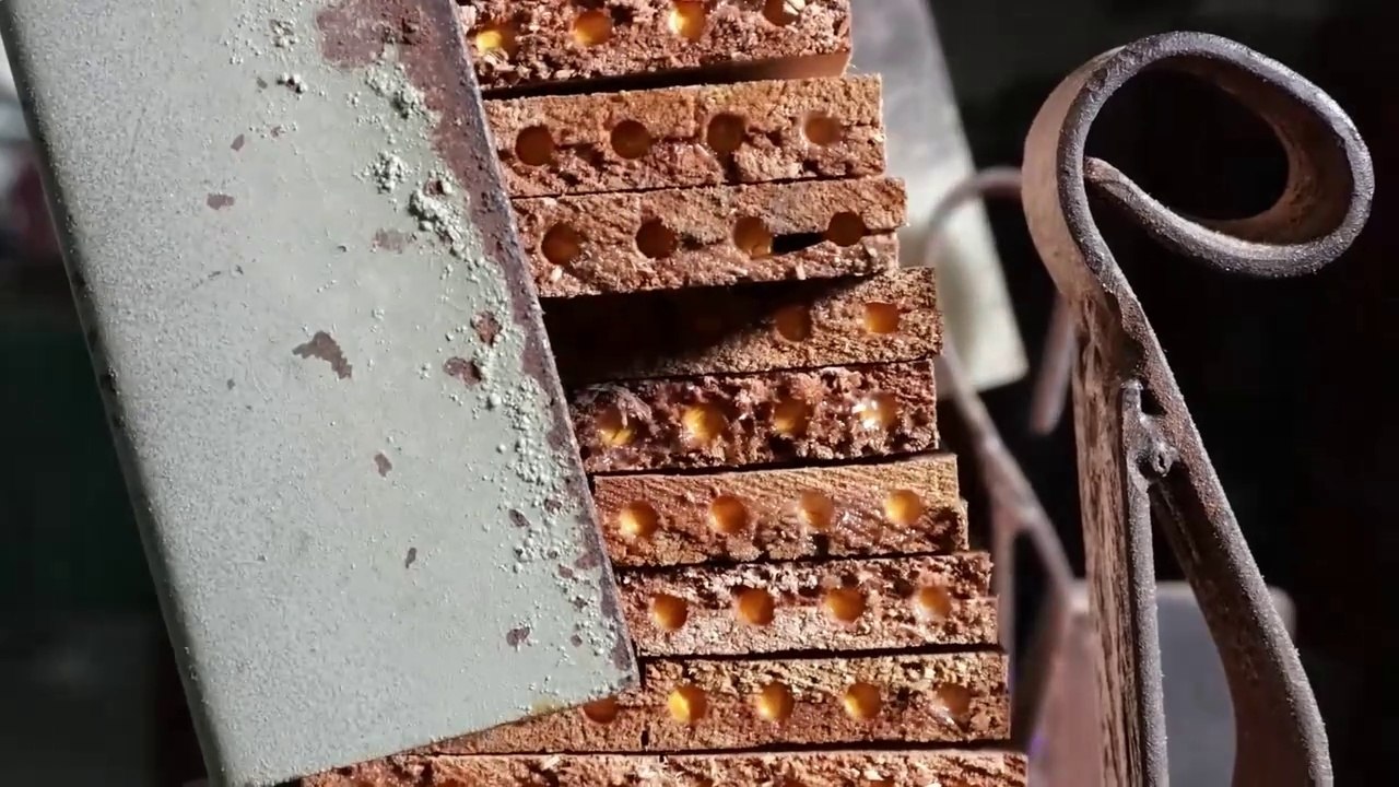 How Are Color Pencils Made in a Chinese Factory with an Annual Production of 500 Million Pencils ?