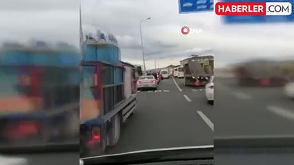 Düzce'de Acil Sağlık Ekiplerine Fermuar Sistemiyle Geçiş İmkanına Örnek Davranış