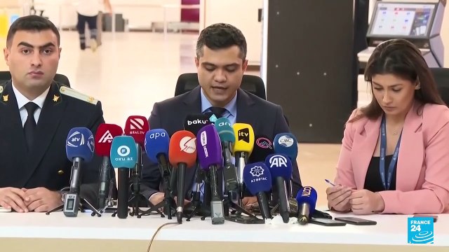 Accidente de avión de Azerbaijan Airlines en Kazajistán deja 32 sobrevivientes